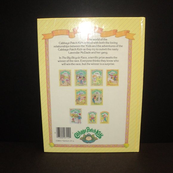 Cabbage Patch Kids The Big Bicycle Race Hardcover 1984 Parker Brothers - Picture 2 of 4